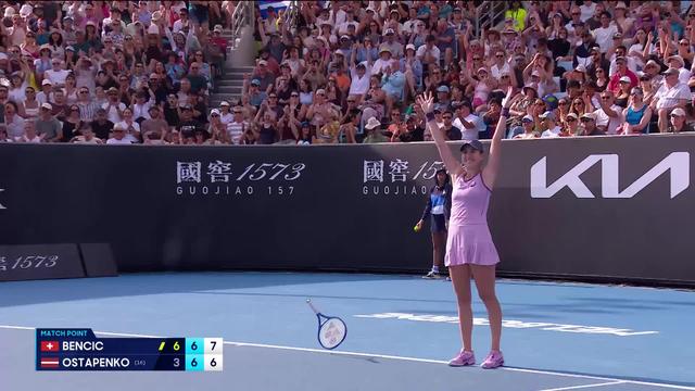 1er tour, B. Bencic (SUI) – J. Ostapenko (LAT) (6-3, 7-6): entrée en matière convaincante de la Saint-Galloise