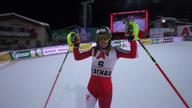 Flachau (AUT), slalom dames, 1re manche: Katharina Liensberger (AUT) en tête après la première manche