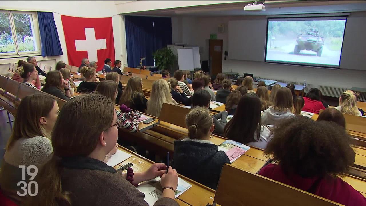 Le Conseil Fédéral veut éveiller les vocations féminines pour l'Armée suisse