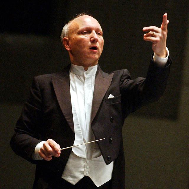 Le chef d'orchestre Diego Fasolis en action à Nantes le 25 janvier 2003. [AFP - Frank Perry]