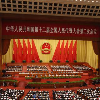 Des délégués et des officiels se rassemblent pour la deuxième session du 12e Congrès national des peuples (CNP) au Grand Hall du Peuple à Pékin, en Chine, le 5 mars 2014. [EPA/Keystone - Rolex Dela Pena]