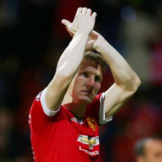 Le footballeur allemand Bastian Schweinsteiger a été écarté de la première équipe de Manchester United.