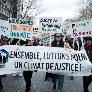 Marche pour le climat. Partout dans le monde, des recours juridiques se multiplient pour forcer des entreprises à polluer moins ou des Etats à protéger davantage lʹenvironnement.