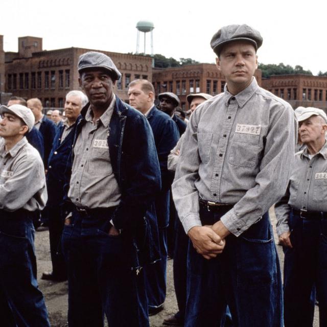Morgan Freeman et Tim Robbins dans le film "Les Evadés" (The Schawshank Redemption, 1994) de Frank Darabont.