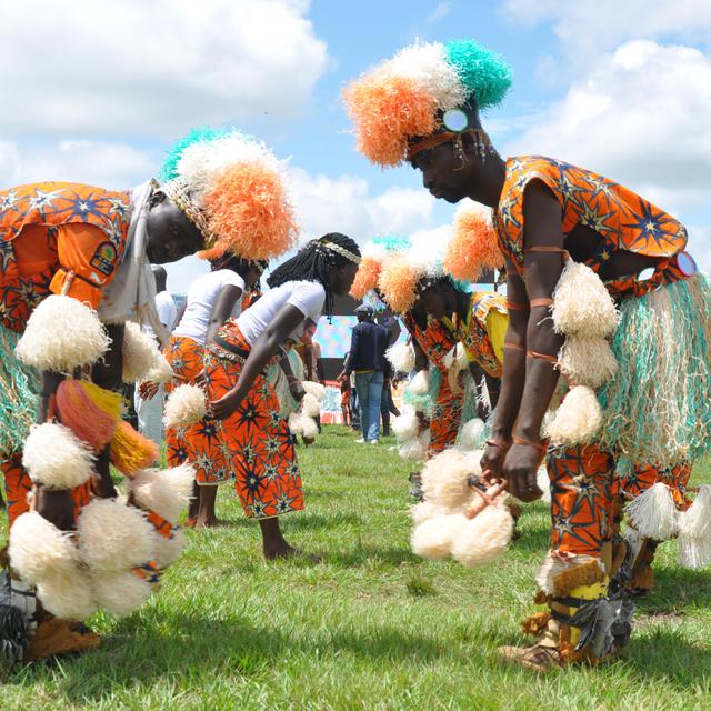 Danse traditionnelle en pays Odienneka Côte d'Ivoire.