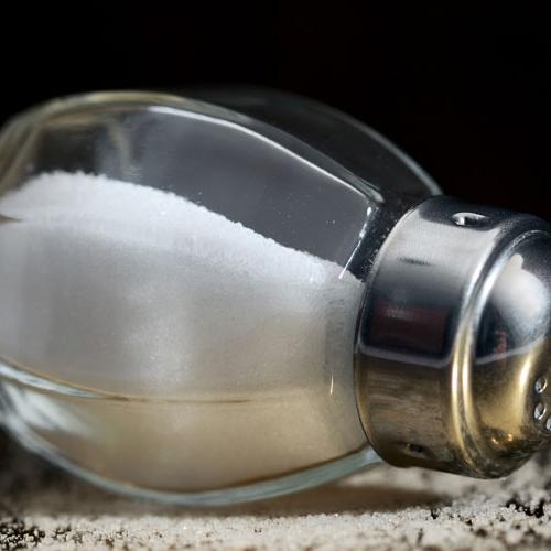 L'excès de sel met en danger notre santé.