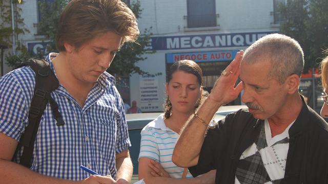 Rassemblement à la sous-préfecture le 30 juin 2009. [Delphine Gourlay.]